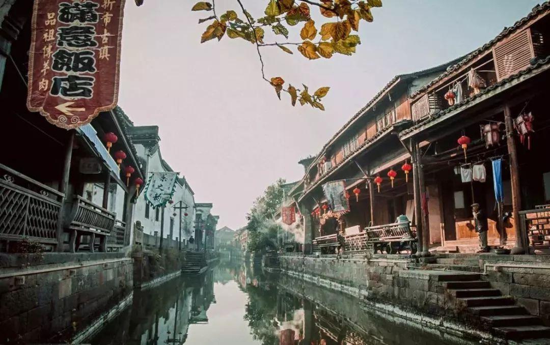 逃出上锁的现代房间8