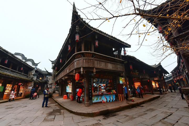 如果你的丈夫每年都去祭拜亡妻你会介意吗?知识星球-分享知识,与你相伴